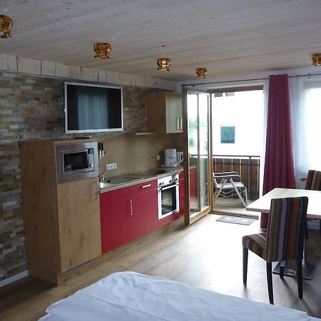 Gaestehaus Guggomos "Das Allgaeustyle" Füssen Dış mekan fotoğraf